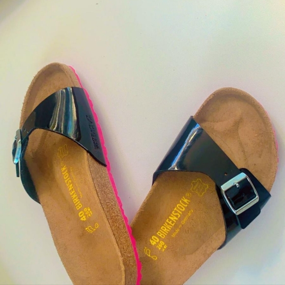 BIRKENSTOCK Black Patent Leather Madrid Big Buckle Sandals EU 9-9.5 US women's - Picture 3 of 4